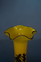 Geel ‘Tango Glass’ Art Deco vaas met zwarte decoratie