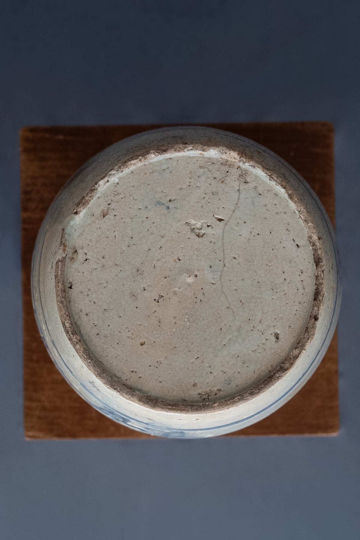 Chinese blauw-witte voorraadpot met landschapsdecoratie