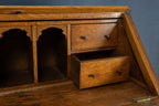 Engelse eikenhouten secretaire