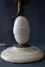 Decoratieve tafellamp met sirene, albast en glazen bol